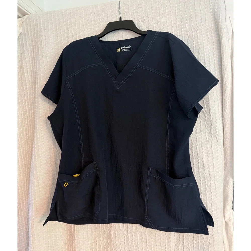 Wonder Wink Scrub Set Womens XL Navy Blue  V-Neck Cargo Pants